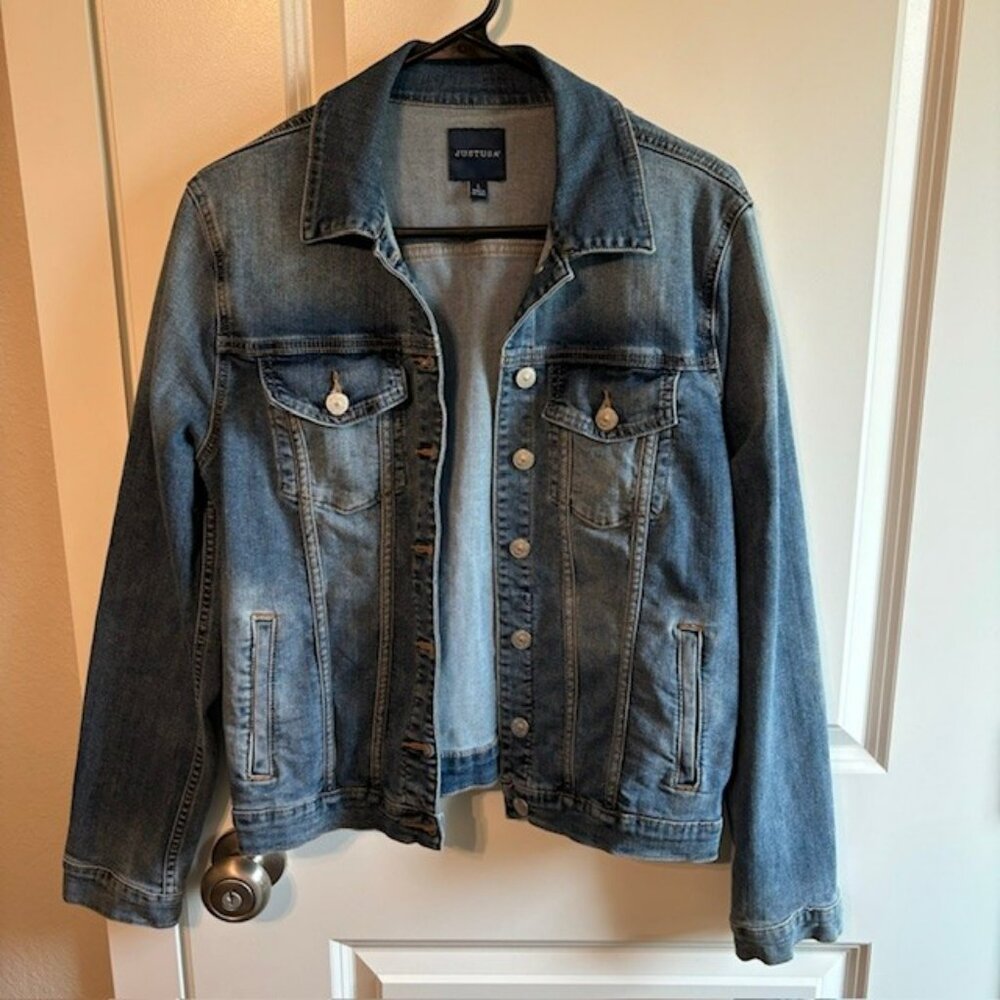 Just USA Jean Jacket size Large